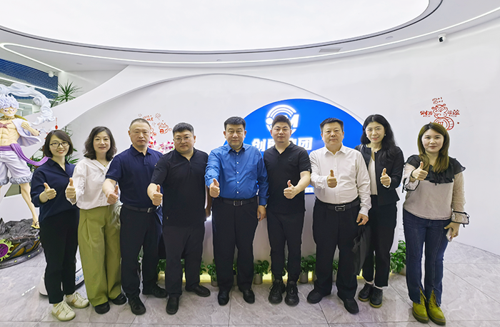 熱烈歡迎濟南市商務局黨組書記武毅一行蒞臨創(chuàng)貿集...